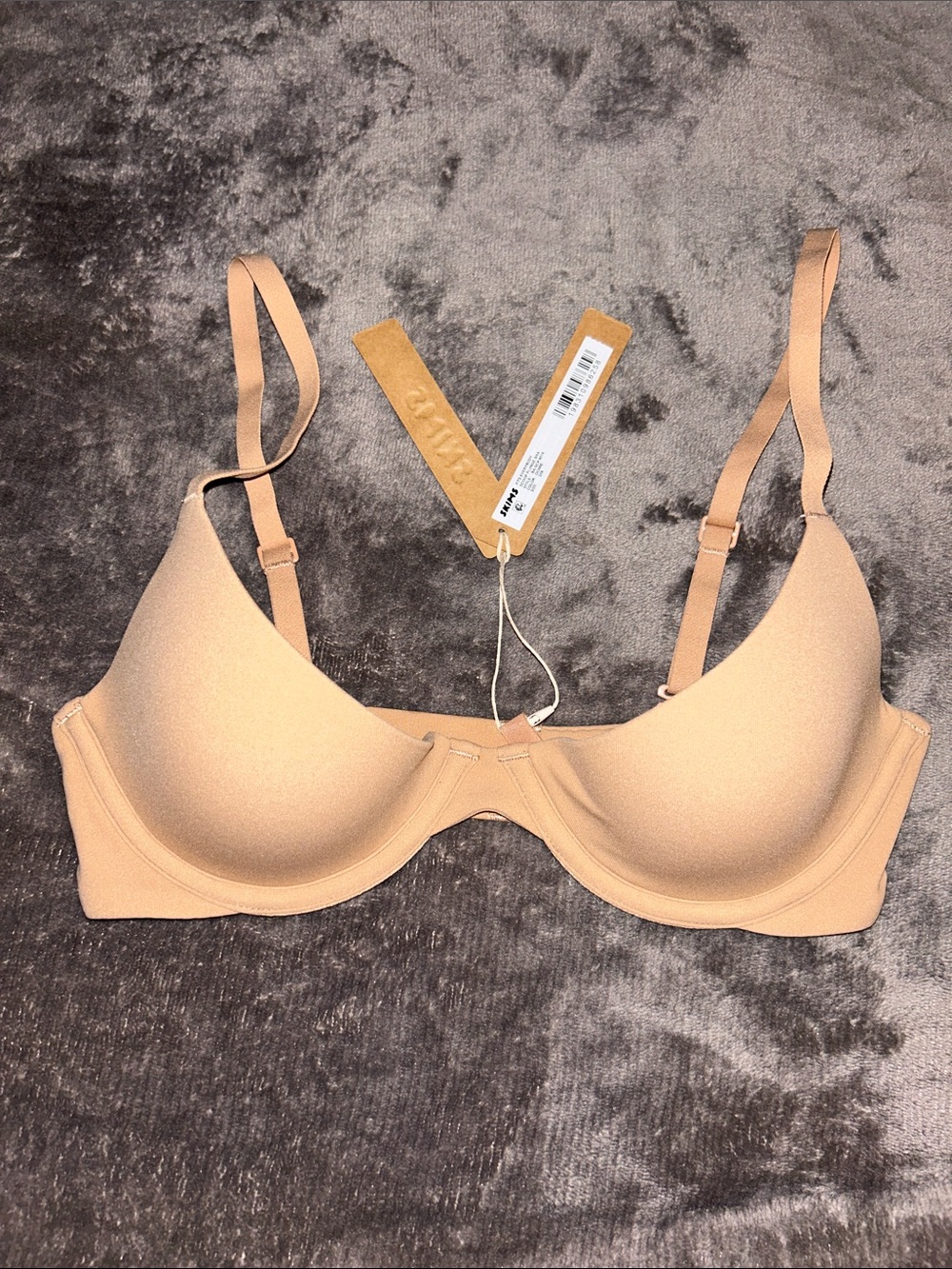 SKIMS-Fits Everybody Scoop Plunge BRA 32B